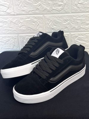 Vans KNU Preto/Preto Branco