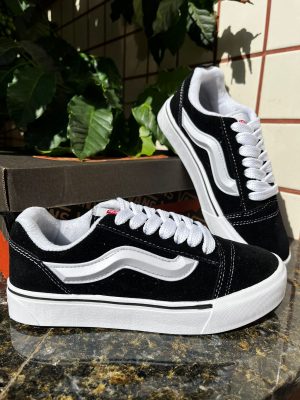 Vans Knu Preto/Branco